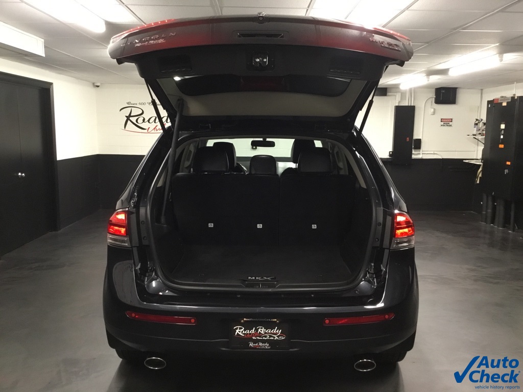 Vehicle image 12 of 56