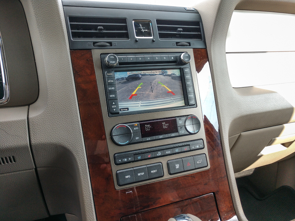 2013 Lincoln Navigator Base Image 15 of 22