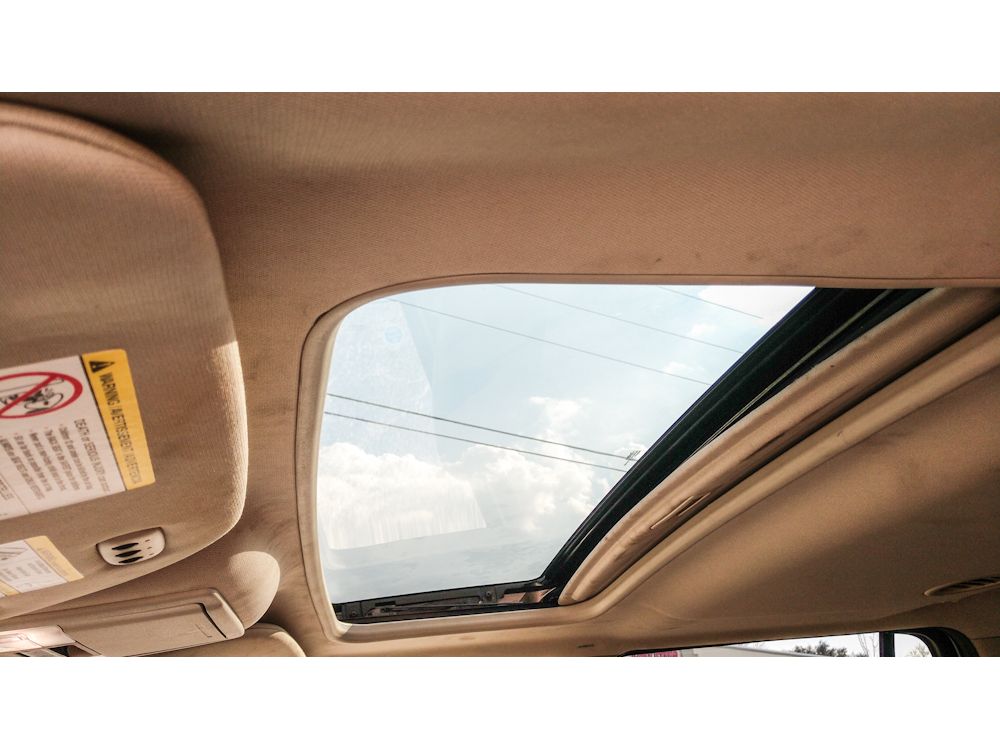 2013 Lincoln Navigator Base Image 21 of 22