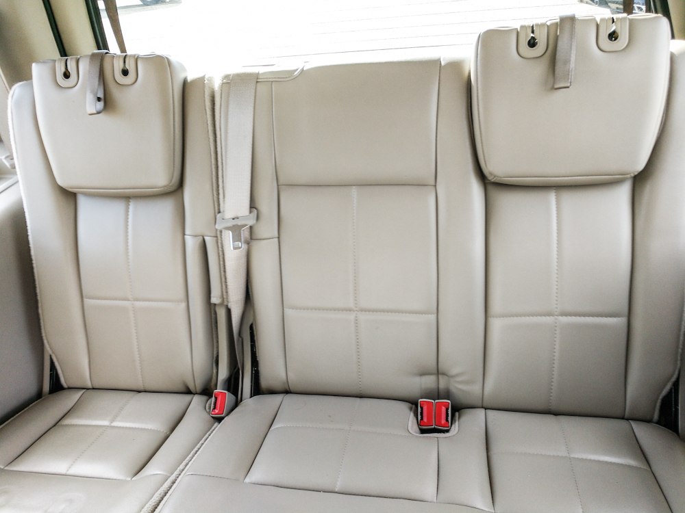 2013 Lincoln Navigator Base Image 10 of 22