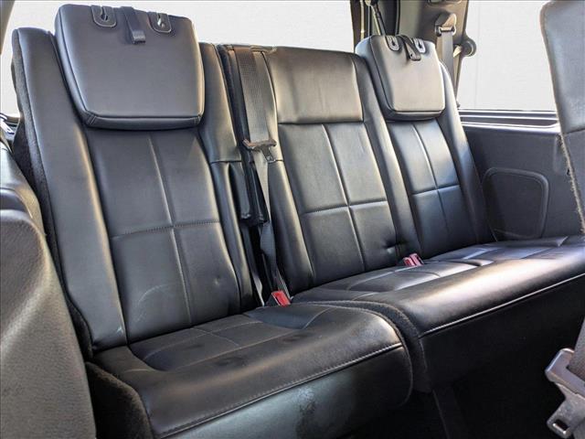 Vehicle image 12 of 28