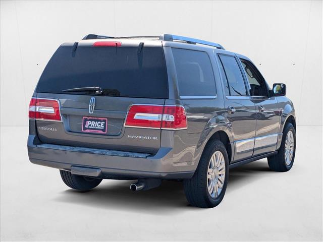 Vehicle image 5 of 28