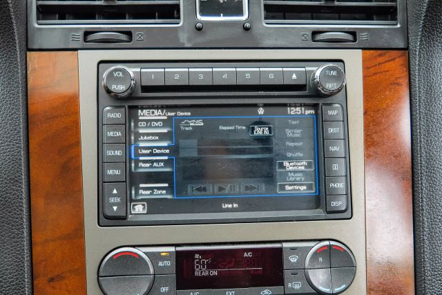 Vehicle image 24 of 40