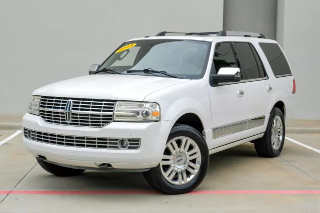 Vehicle image 1 of 40