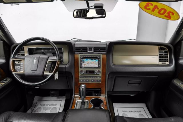 Vehicle image 15 of 40