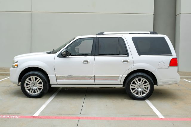 Vehicle image 9 of 40