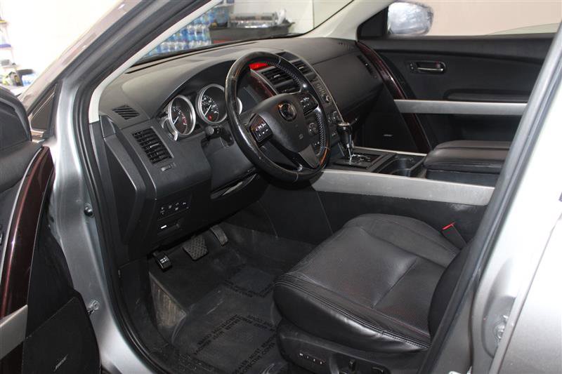 2013 Mazda CX-9 Grand Touring Image 16 of 38