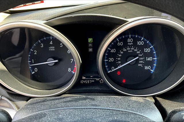 Vehicle image 19 of 32