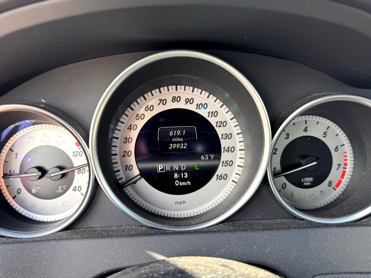 Vehicle image 26 of 28