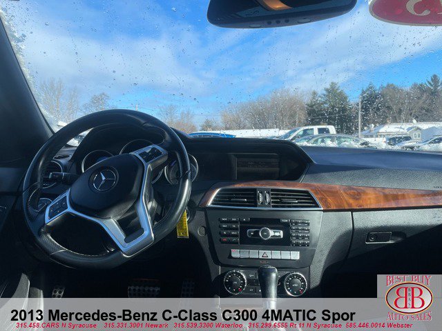 Vehicle image 7 of 16
