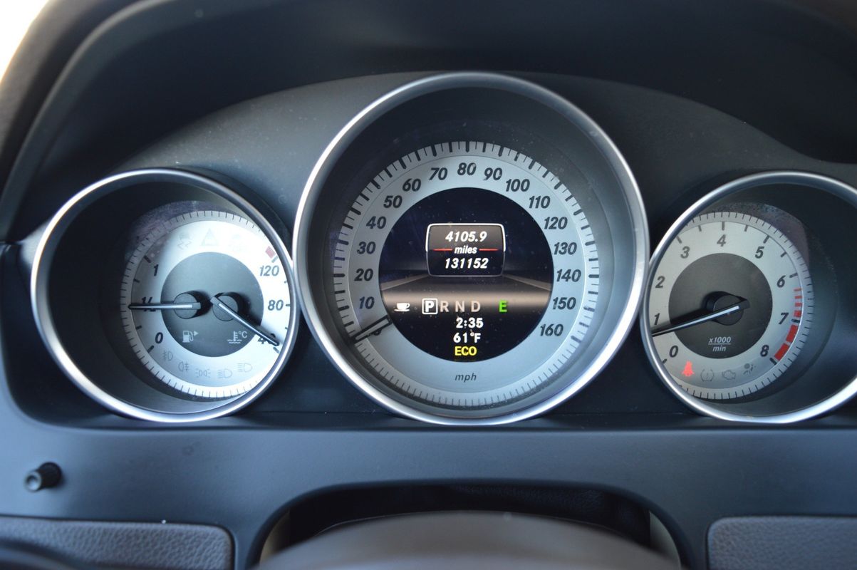 Vehicle image 14 of 43
