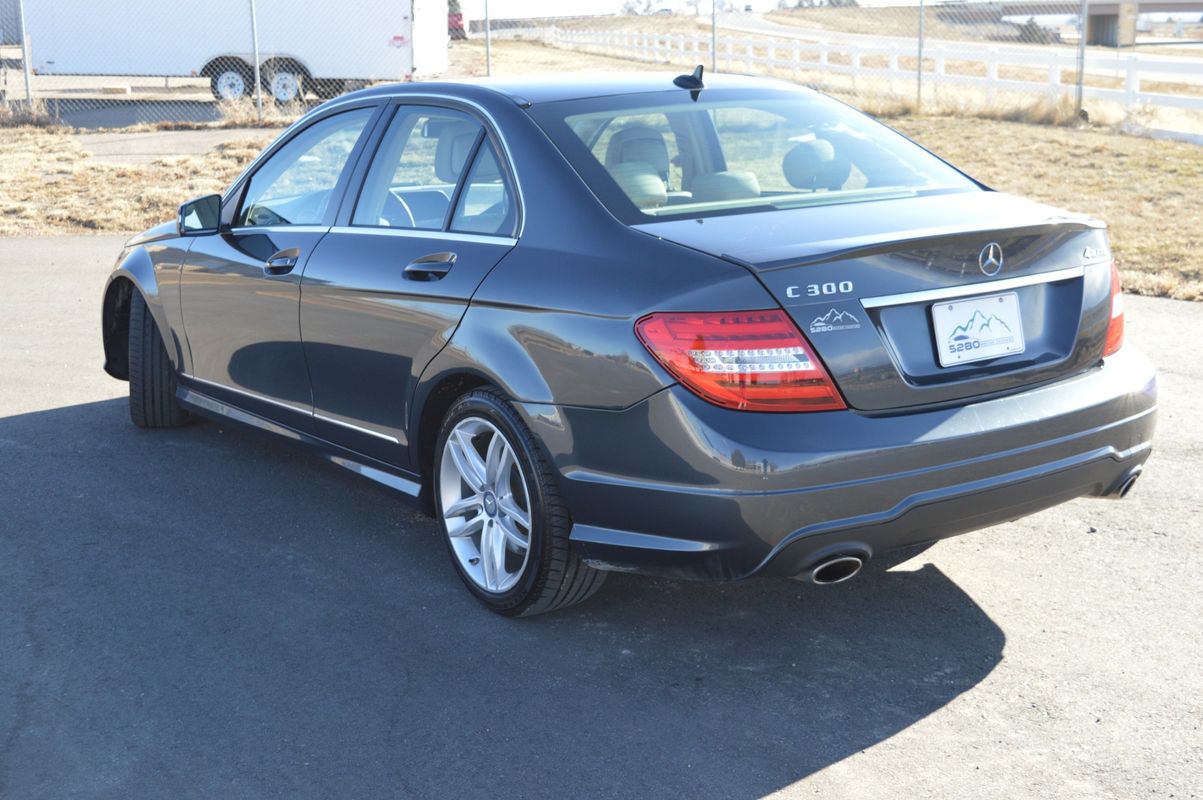 Vehicle image 10 of 43