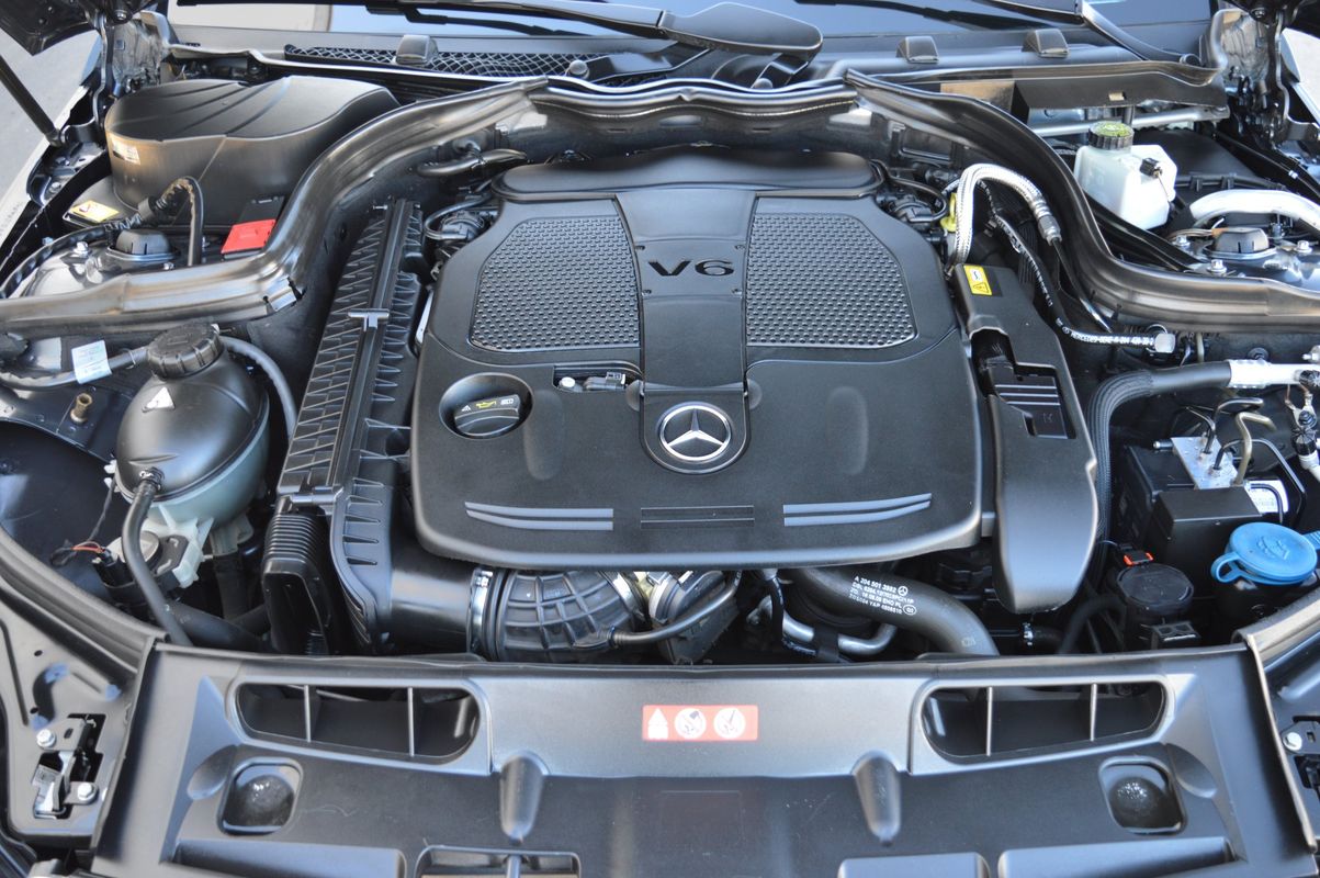 Vehicle image 13 of 43