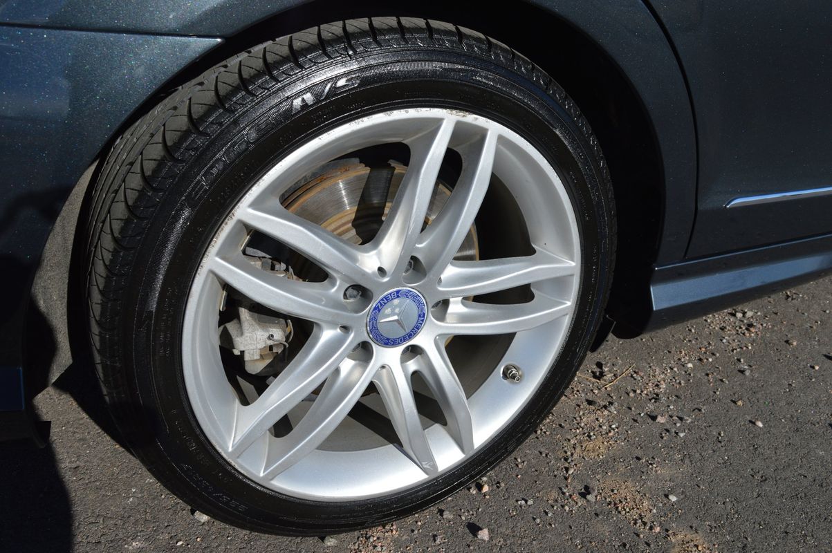 Vehicle image 20 of 43