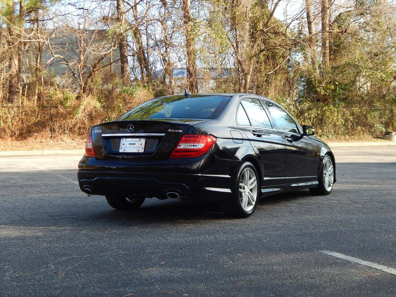 Vehicle image 6 of 55