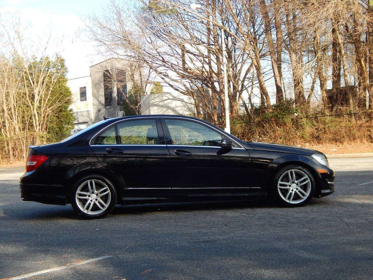 Vehicle image 7 of 55
