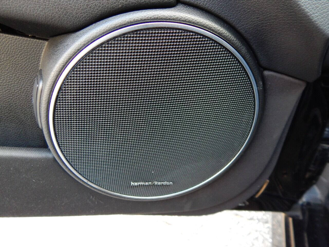 Vehicle image 36 of 55