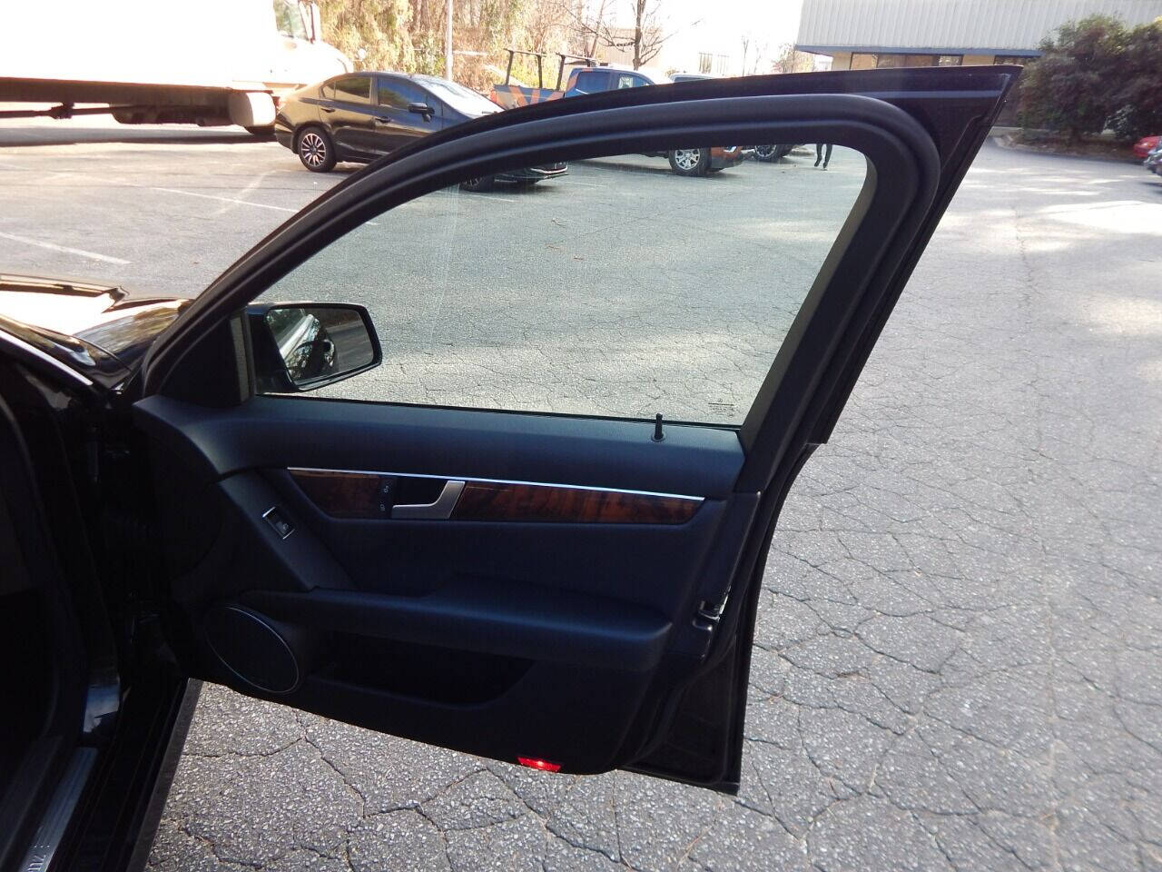 Vehicle image 50 of 55