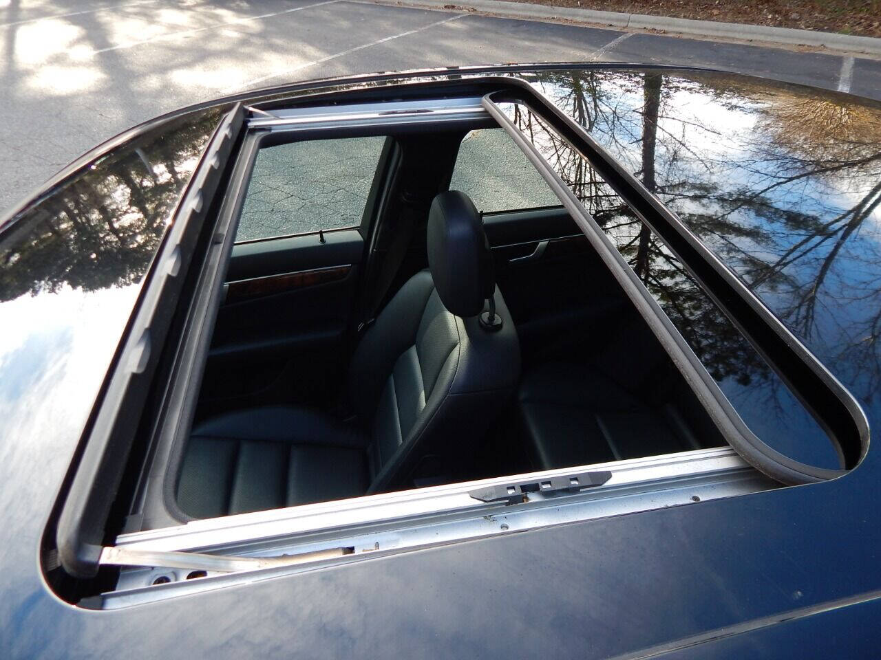 Vehicle image 39 of 55