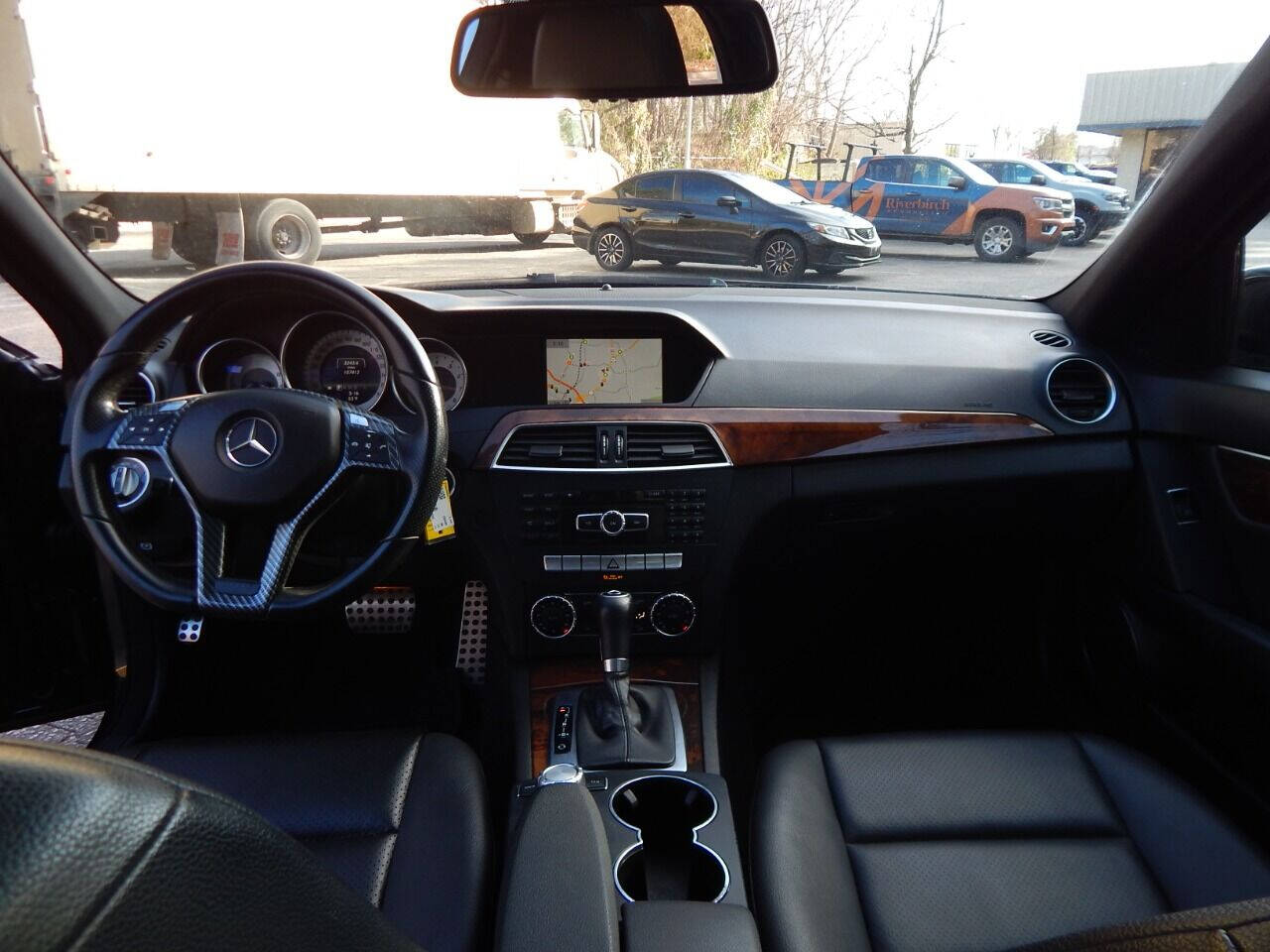 Vehicle image 41 of 55