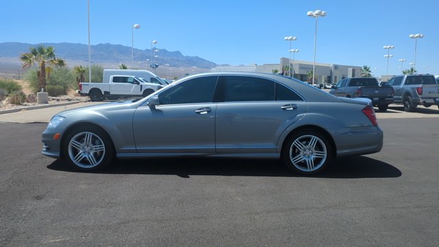 Vehicle image 9 of 35