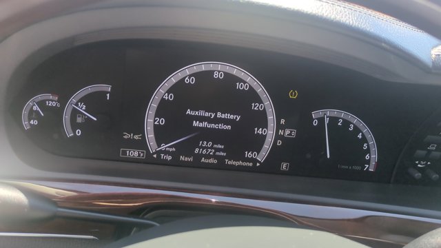 Vehicle image 22 of 35