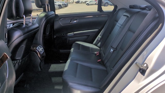 Vehicle image 13 of 35