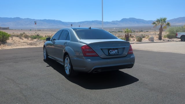 Vehicle image 8 of 35