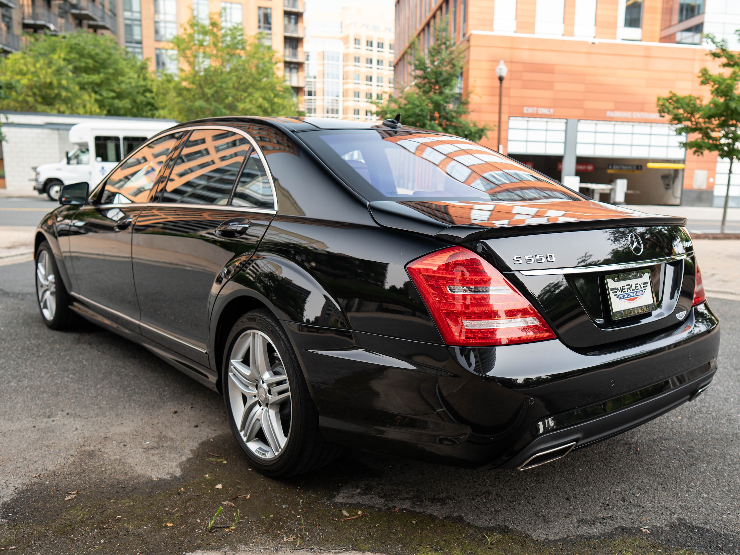 Vehicle image 6 of 56