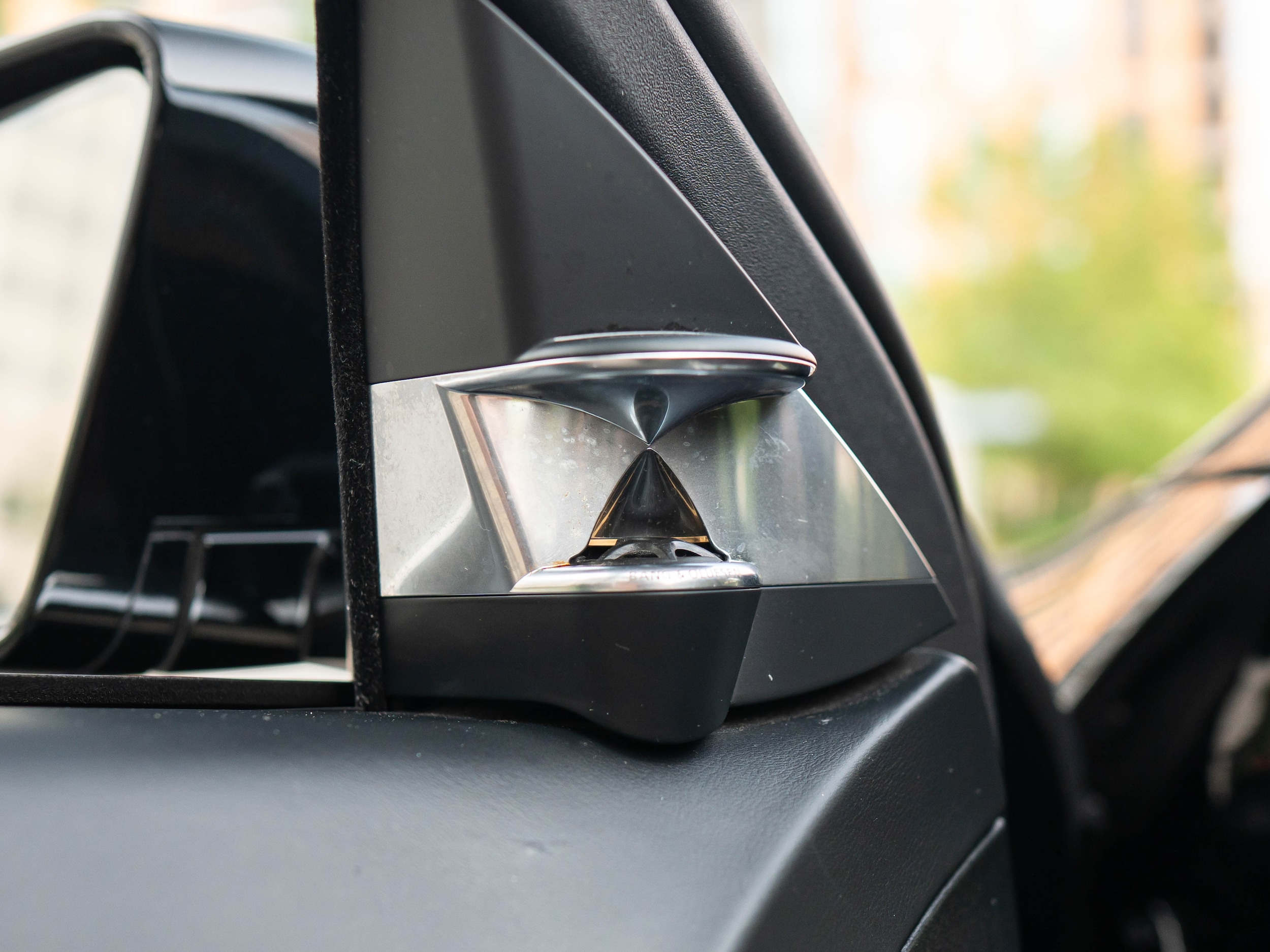 Vehicle image 45 of 56