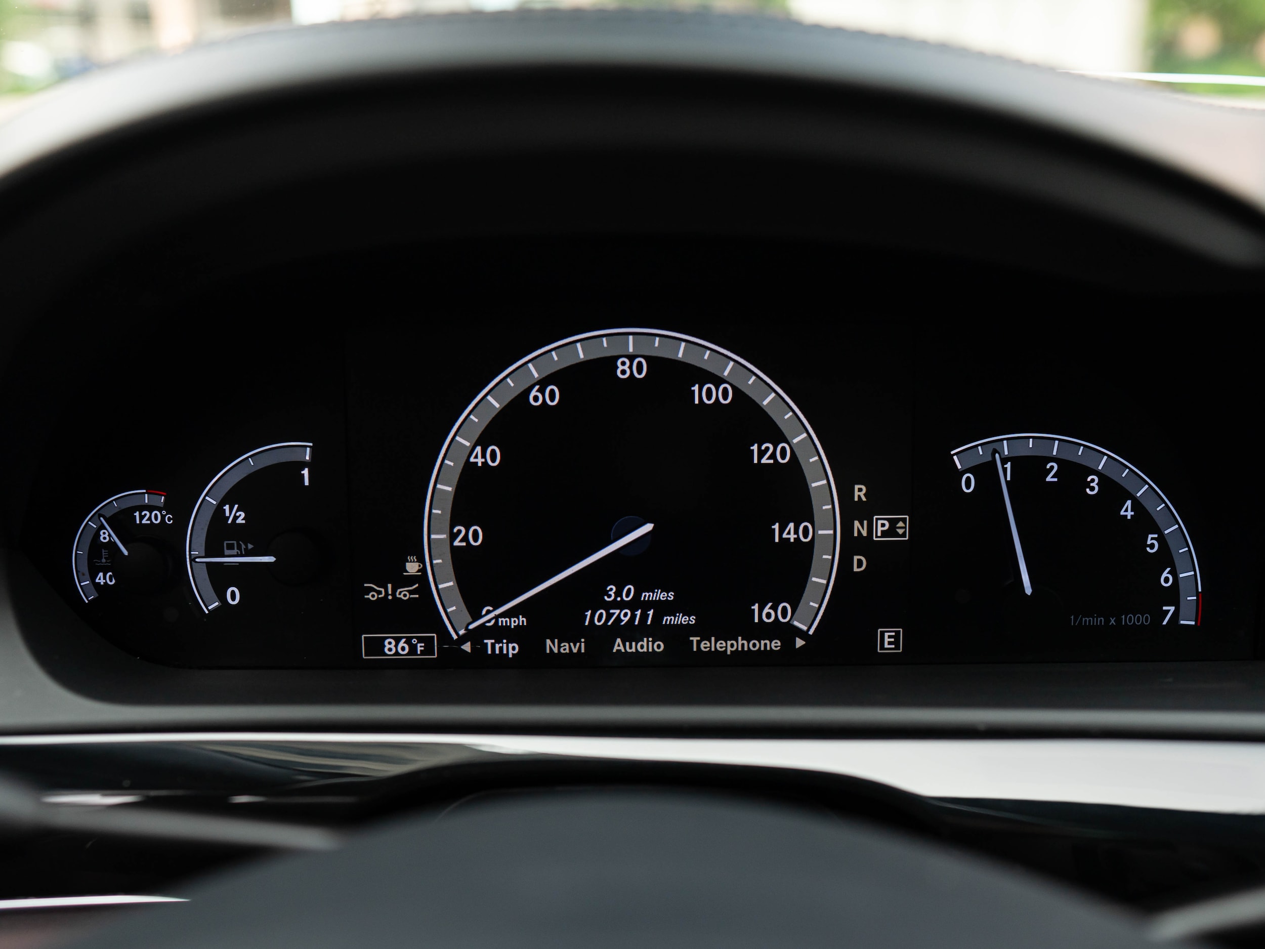 Vehicle image 31 of 56