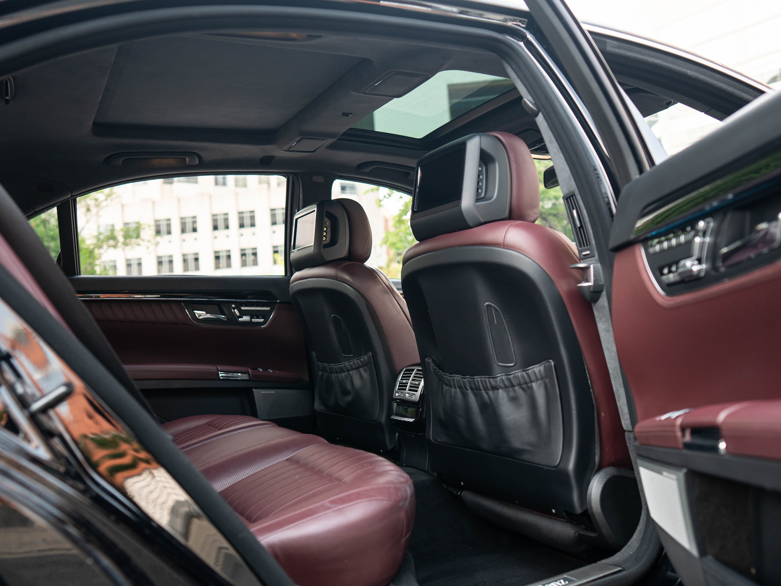 Vehicle image 18 of 56
