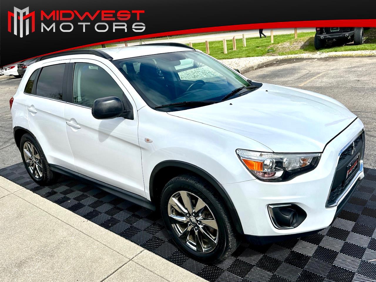 Vehicle image 4 of 40