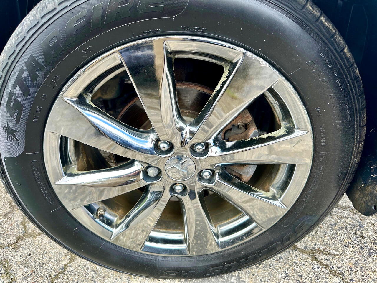 Vehicle image 39 of 40