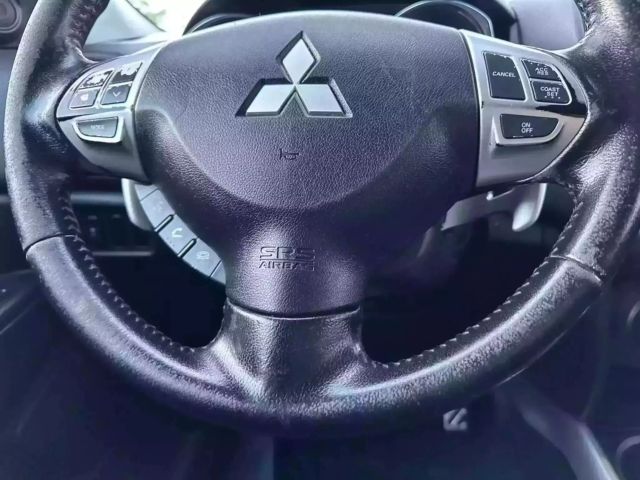 Vehicle image 19 of 36