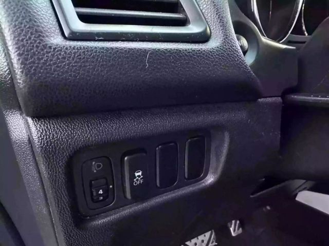 Vehicle image 28 of 36