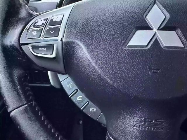 Vehicle image 20 of 36