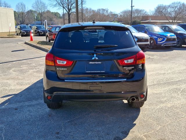 Vehicle image 6 of 31