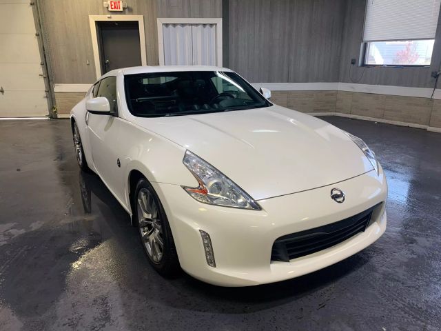Vehicle image 6 of 29