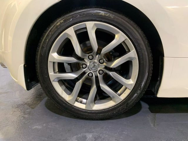 Vehicle image 27 of 29