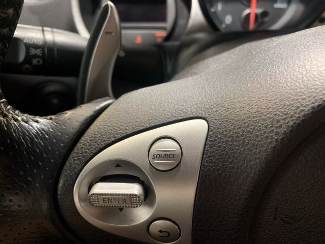 Vehicle image 20 of 29