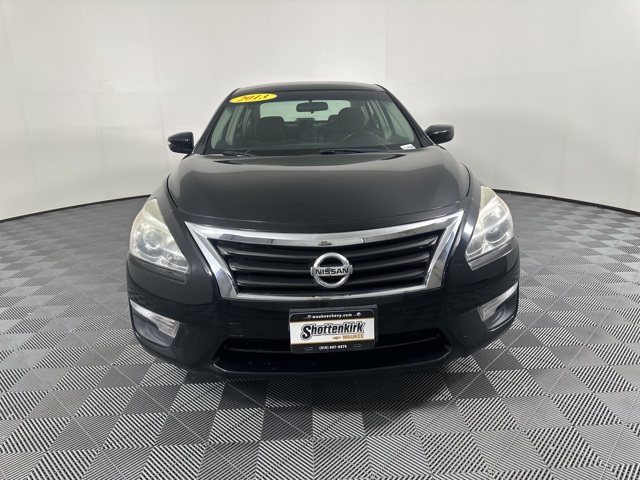 Vehicle image 2 of 21