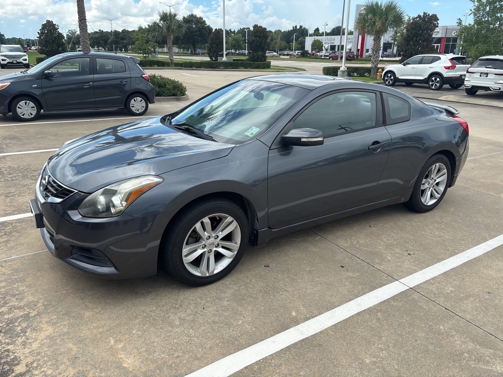 2013 Nissan Altima 2.5 S Image 1 of 5