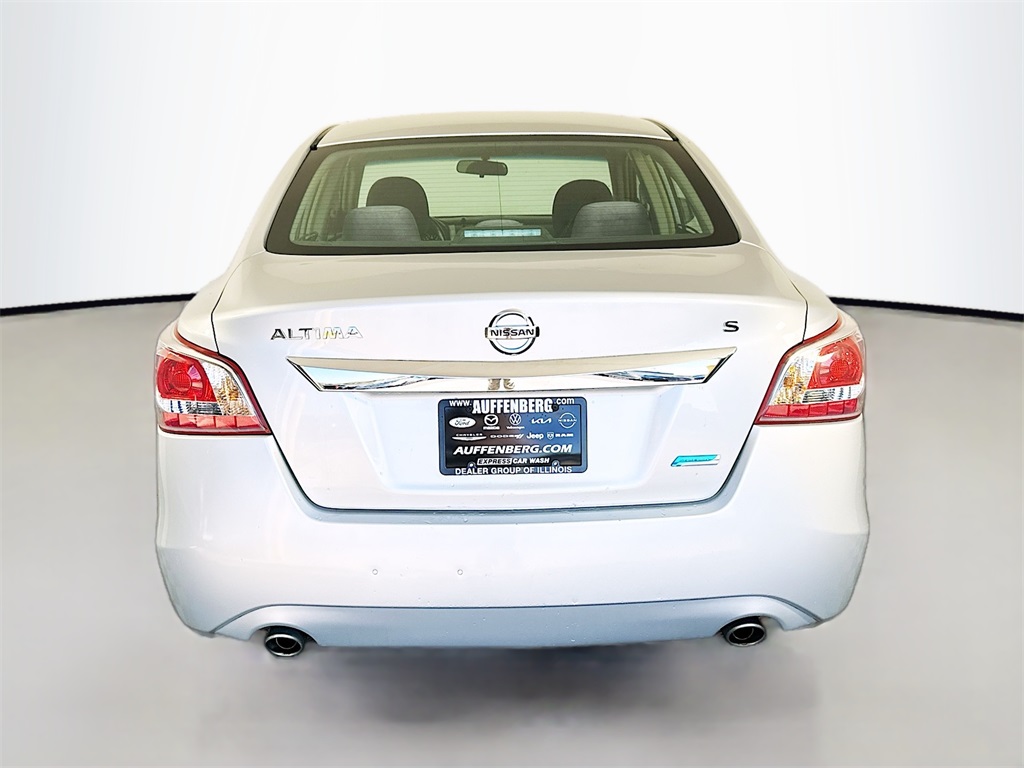 2013 Nissan Altima 2.5 S Image 6 of 29