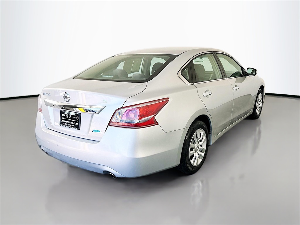 2013 Nissan Altima 2.5 S Image 5 of 29