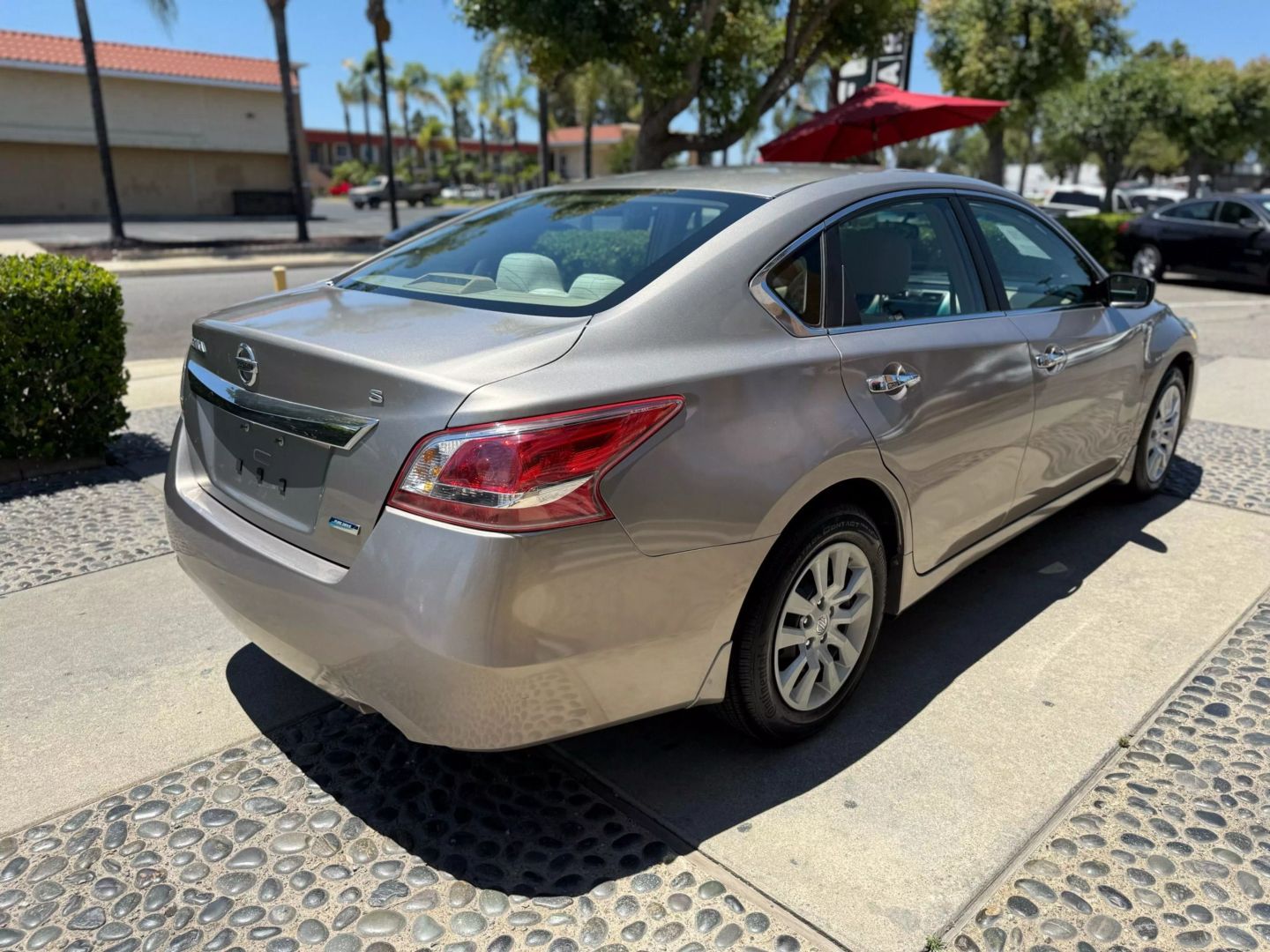 Vehicle image 5 of 37