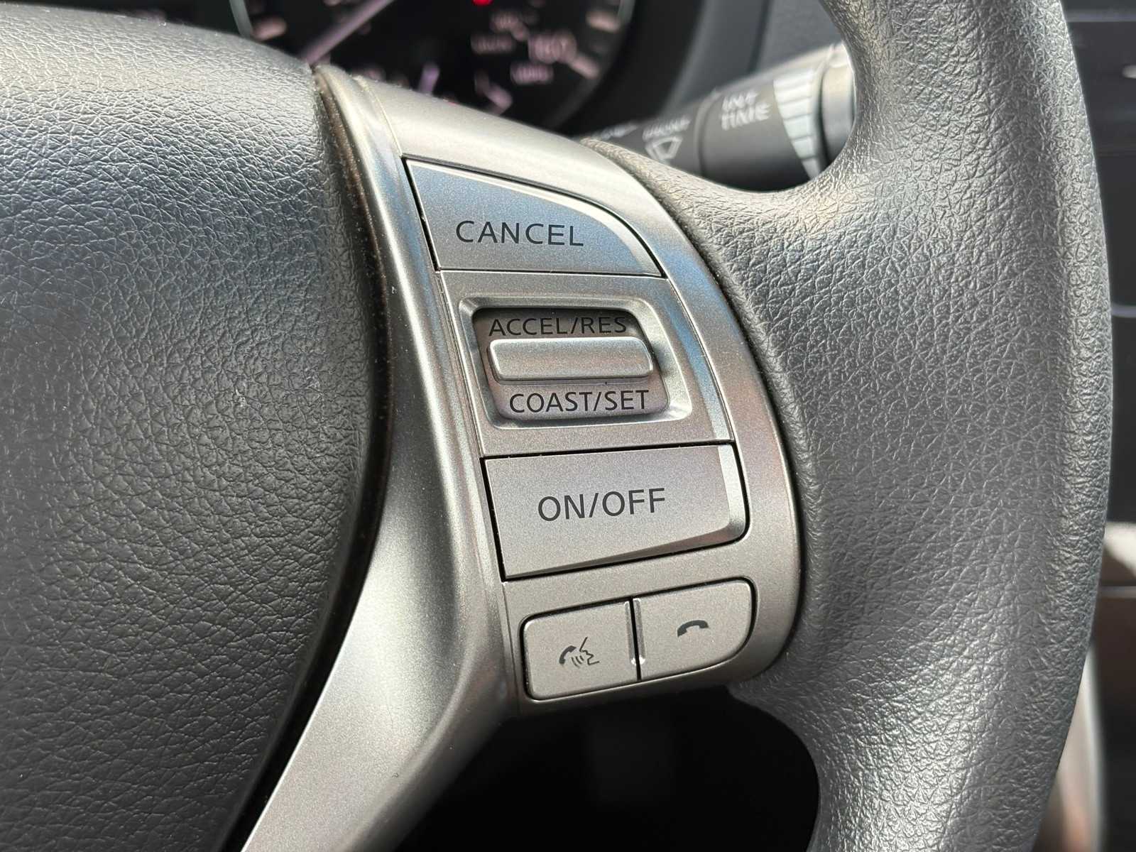 Vehicle image 20 of 22