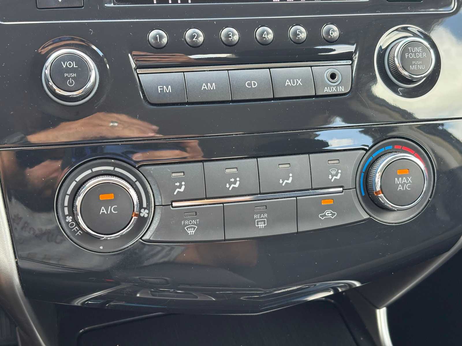 Vehicle image 22 of 22