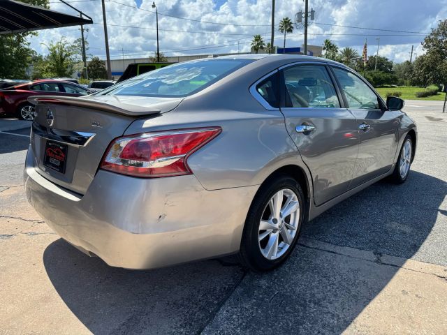 2013 Nissan Altima 2.5 SL Image 5 of 20