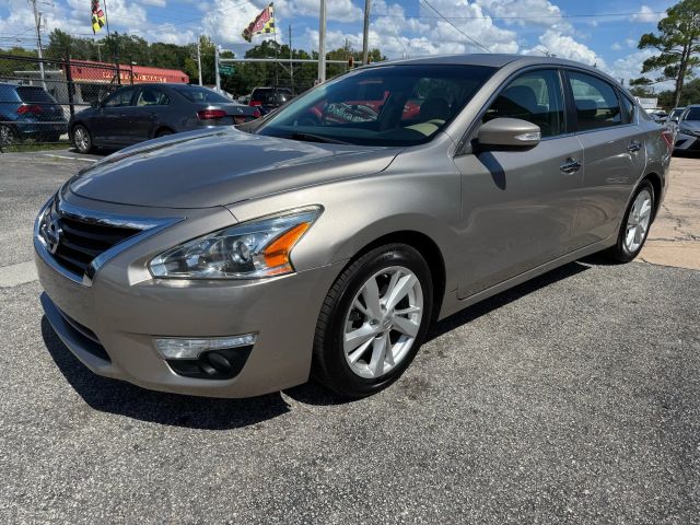 2013 Nissan Altima 2.5 SL Image 1 of 20